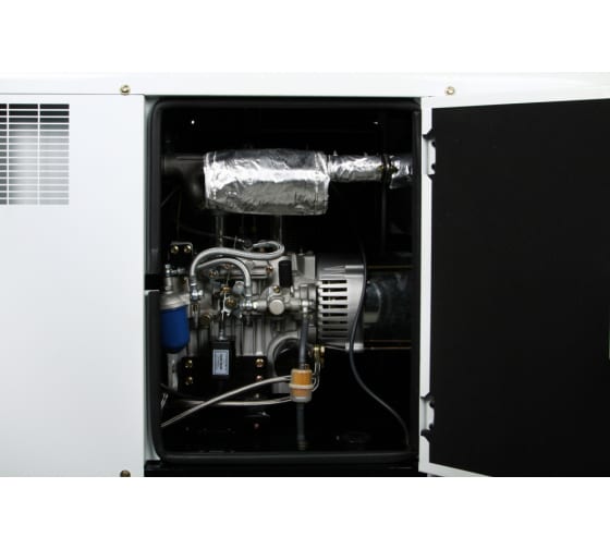 Дизельный генератор Hyundai DHY 12000SE-3  4-х тактный фото