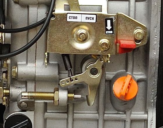 Дизельный генератор Hyundai DHY 6000LE-3  для газового котла фото