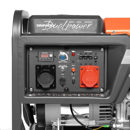 Дизельный генератор DAEWOO DDAE 6000DXE-3 фото