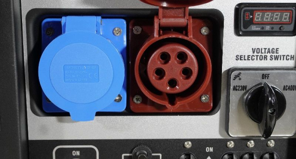 Бензиновый генератор Loncin LC10000D-AS, 3-х фазный (с мощностью без ограничений при 1-но и 3-х фазном режиме) 4-х тактный фото