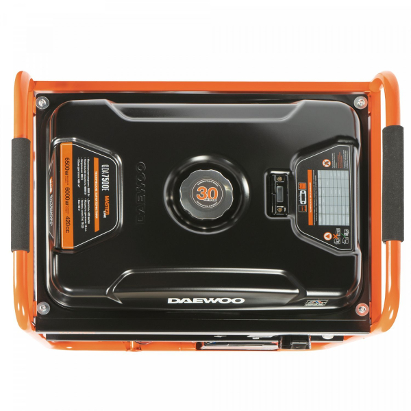 Бензиновый генератор DAEWOO GDA 7500E Бензиновый генератор DAEWOO GDA 7500E фото