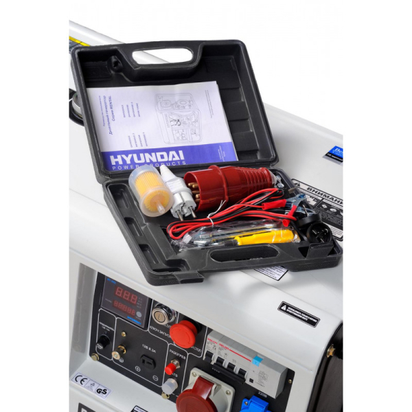 Дизельный генератор Hyundai DHY 8000SE-3  для газового котла фото